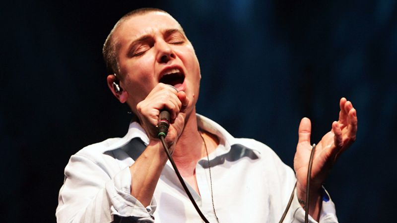 Sinéad O'Connor: Irish Singer and Activist Dies at Age 56